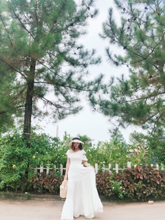 Váy trắng tiểu thu size M