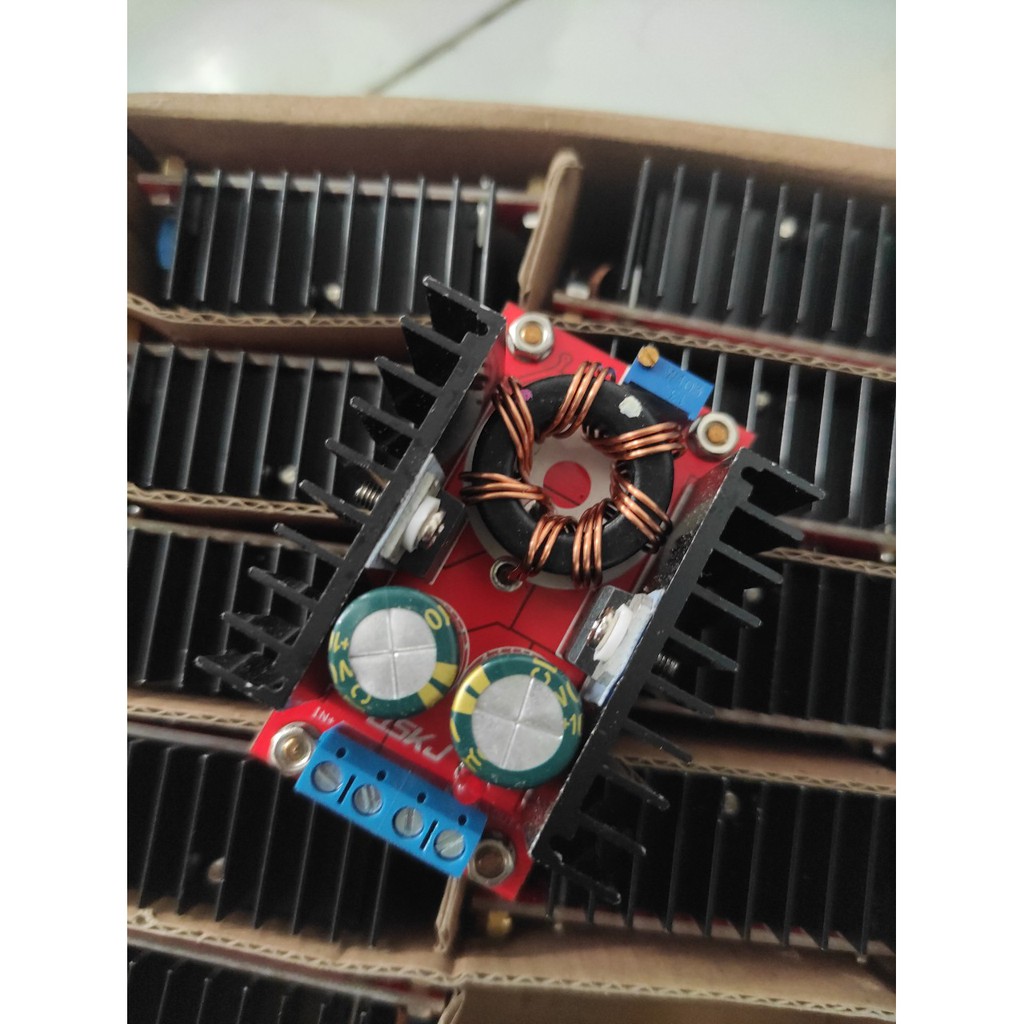 Mạch Tăng Áp DC 10-32V Lên 12-35V 150W