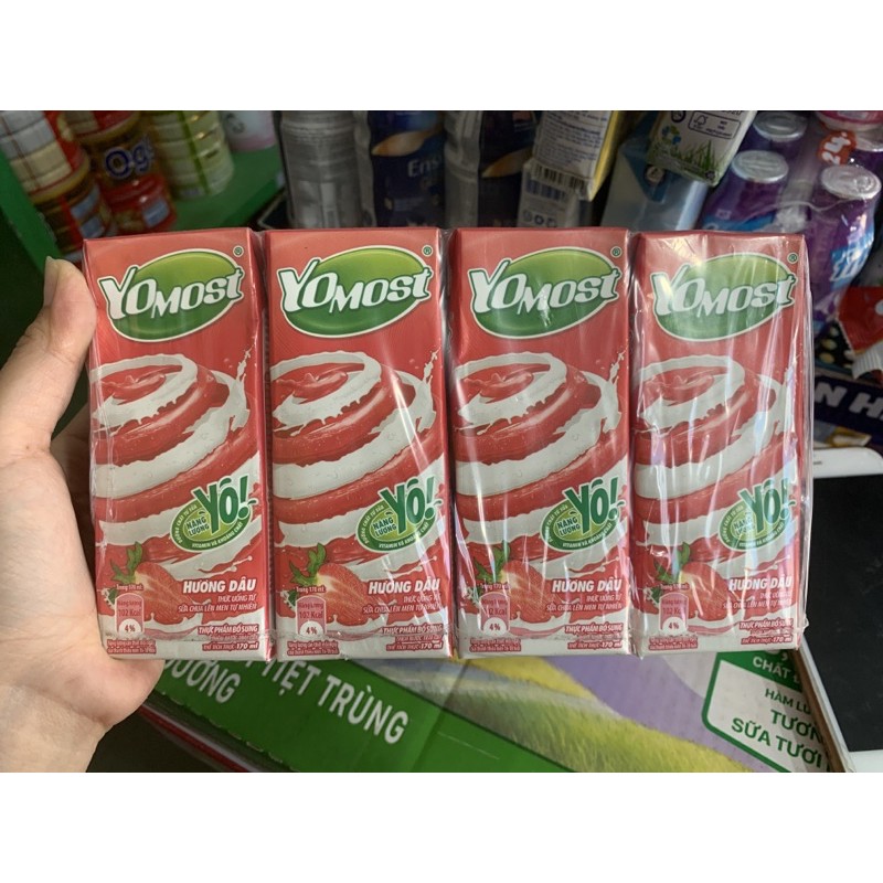 Lốc 4 hộp sữa chua uống Yomost 170ml - date mới | BigBuy360 - bigbuy360.vn