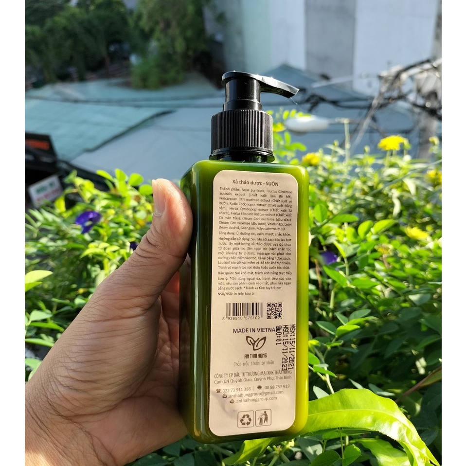 SUÔN - Dầu xả thảo dược 300ml dưỡng tóc, giúp tóc suôn mềm, chắc khỏe, ngăn ngừa gàu, nấm ngứa, giảm rụng
