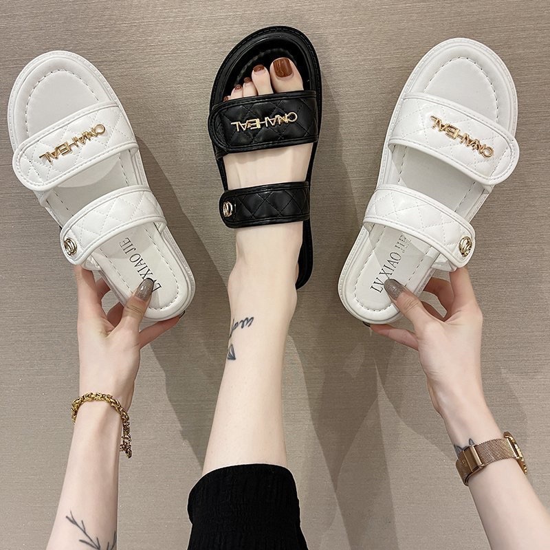 ┋▧✽Dép bánh mì siêu nhẹ 2 quai trần trám tag khuy chữ 𝐂𝐡𝐚𝐧𝐞𝐥