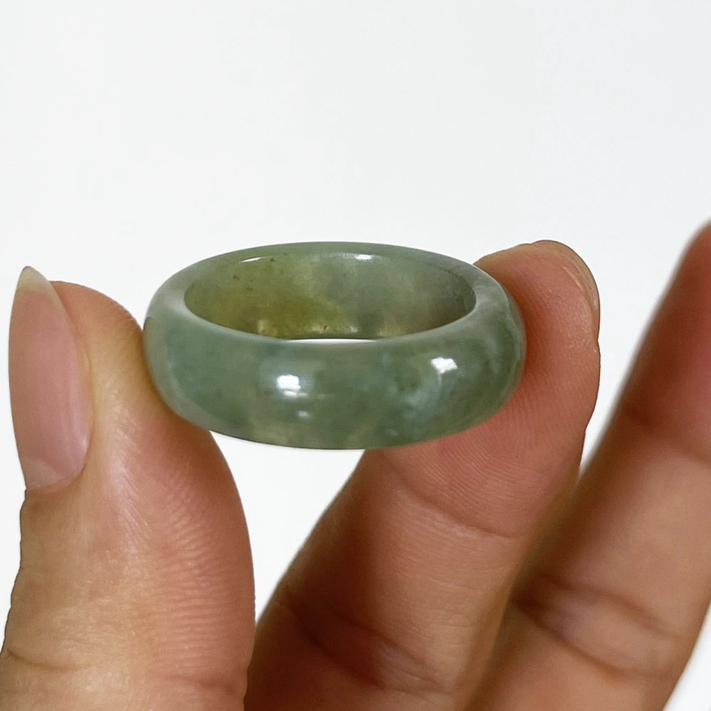 Nhẫn ngọc Việt Nam nhiều màu, nhiều size bản nhỏ thanh lịch cho mệnh Kim Mộc Thủy Hỏa Thổ