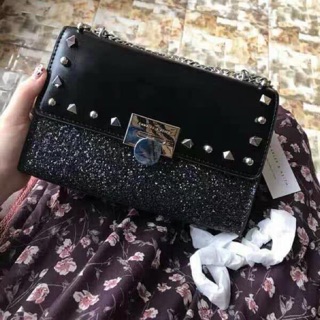 Túi cnk xuất dư