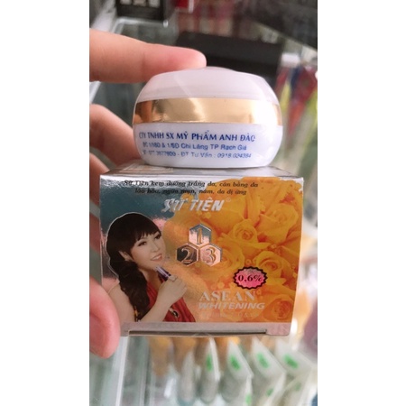 KEM SỨ TIÊN TRẮNG 8g