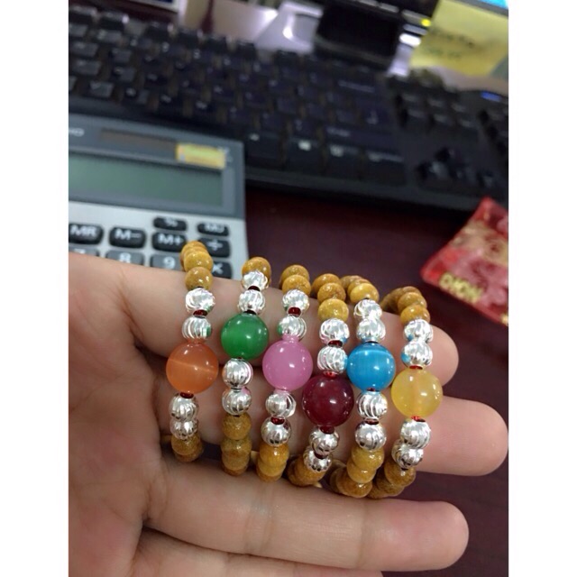 Vòng dâu tằm 4 bạc