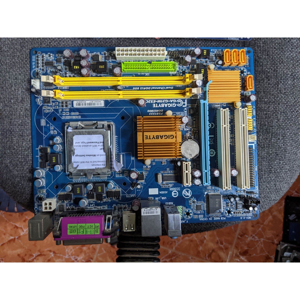Bo mạch chủ gigabyte G31 nguyên zin tháo máy