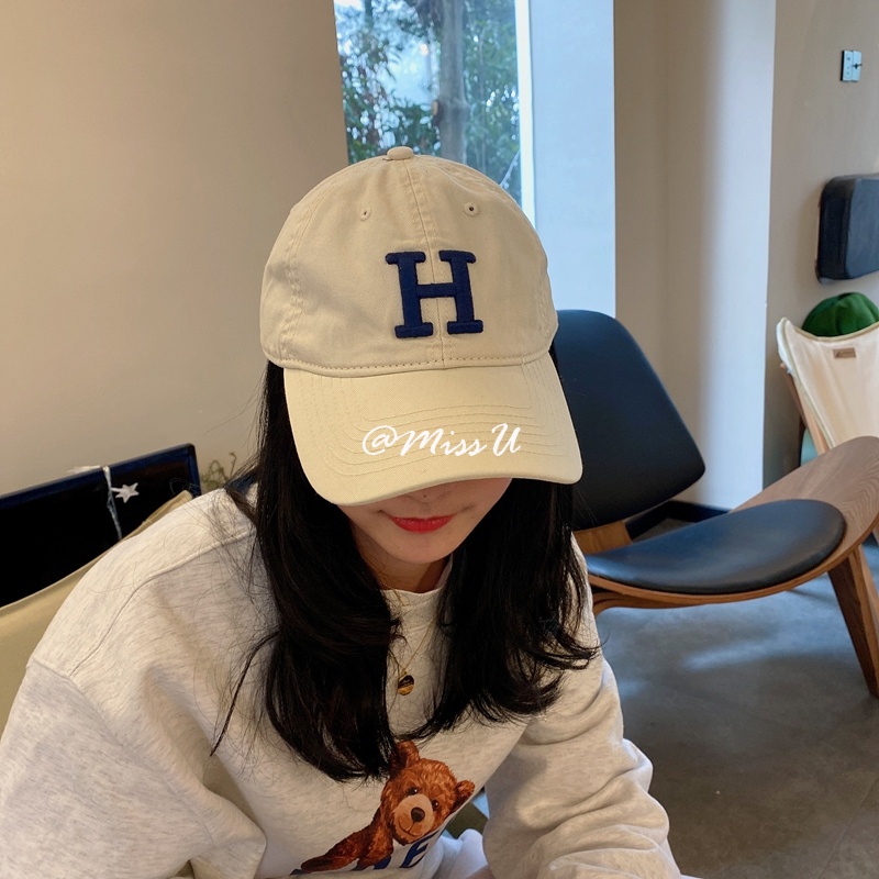 Mũ lưỡi trai thêu chữ H thời trang năng động