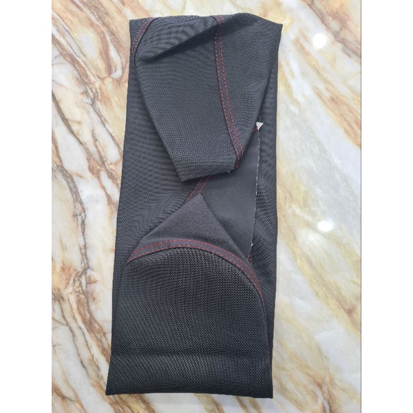 Áo Yên Vario Chữ Thêu Hông 2 Bên Da Yên Thun Thái Mịn Hàng Đẹp Loại 1