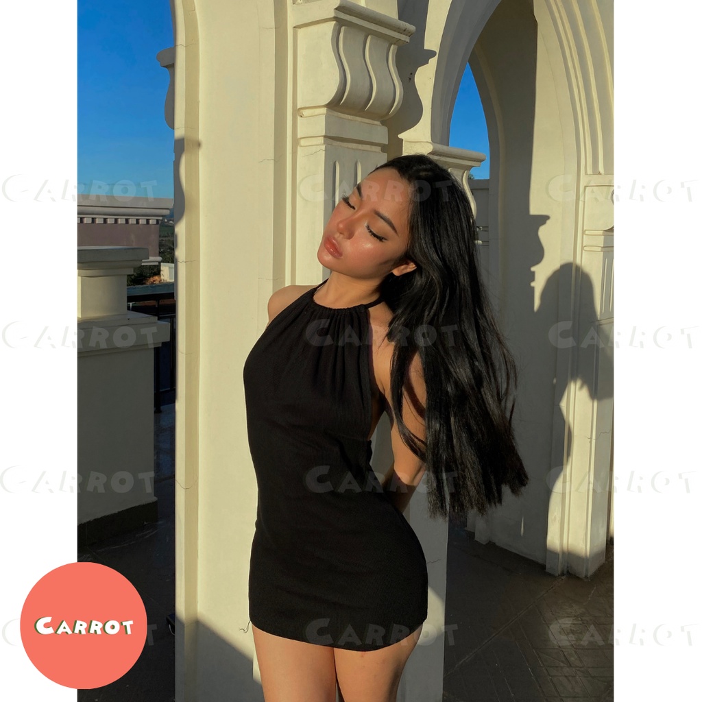 Đầm body sexy hở lưng hở eo váy ôm cổ yếm hở vai cột dây quyến rũ sang chảnh màu đen thun gân carrotxinhdep