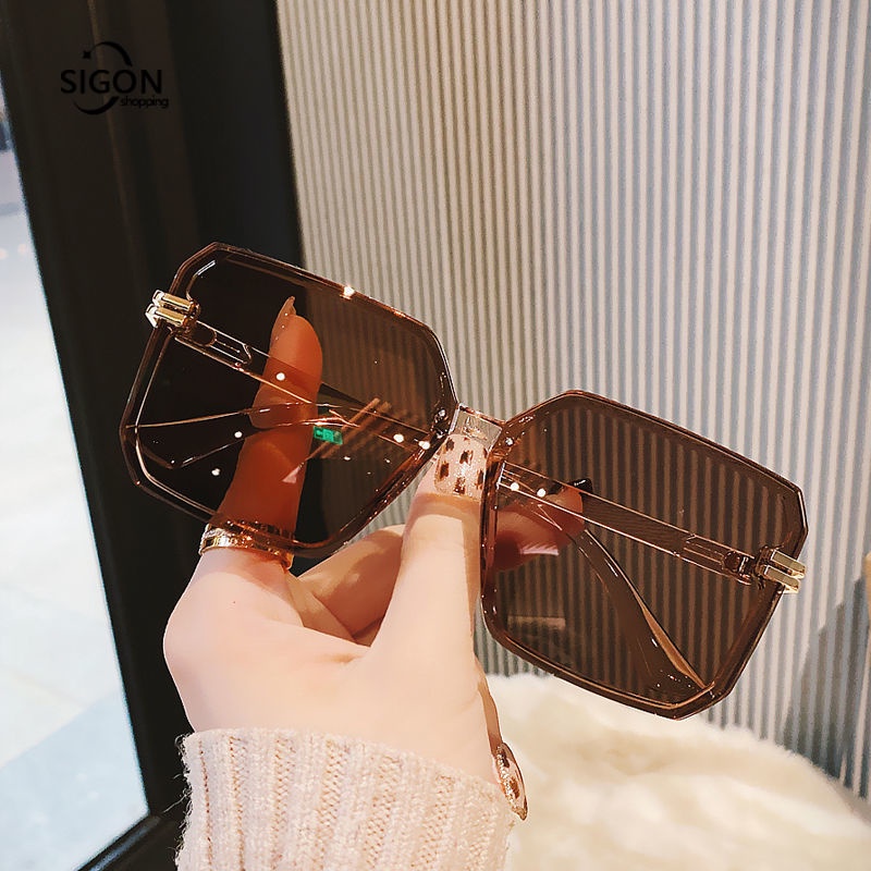 Kính Mát Gọng Vuông Lớn Thời Trang Nam Nữ