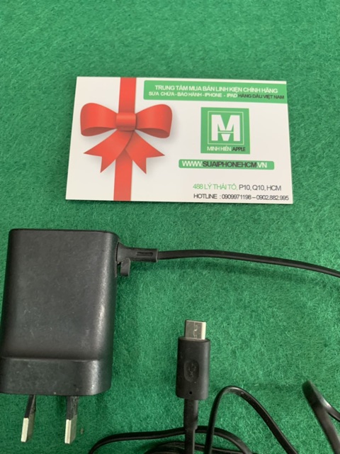 Sạc nokia 8800 zin máy Phần Lan BH 12th chân sạc kim