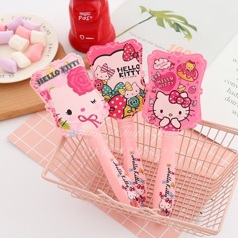 Lược chải tóc massage Hello Kitty