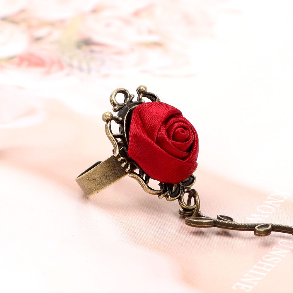 Vòng tay ren hoa liền nhẫn phong cách gothic thời trang dành cho nữ