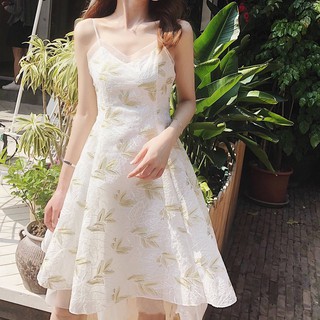 váy dự tiệc thiết kế hoa nổi