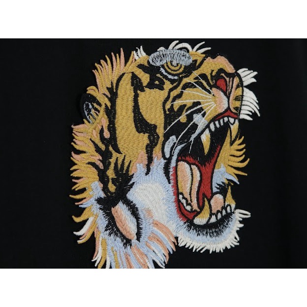 Áo Thun GUCCI HỔ THÊU Unisex Logo Ngang , Áo thun Thêu Logo BIG SIZE The.Peguin