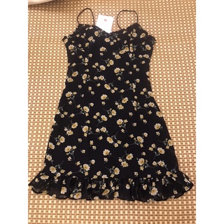 đầm hoa dáng ôm phối bèo nhún size S