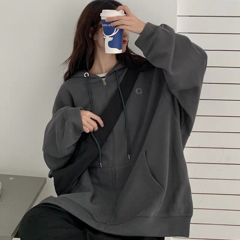 Áo hoodie zip hình chữ C trước ngực form rộng