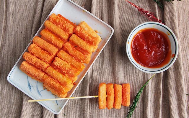 Combo 1 Kg Bánh gạo nhân phô mai kèm 200g Sốt