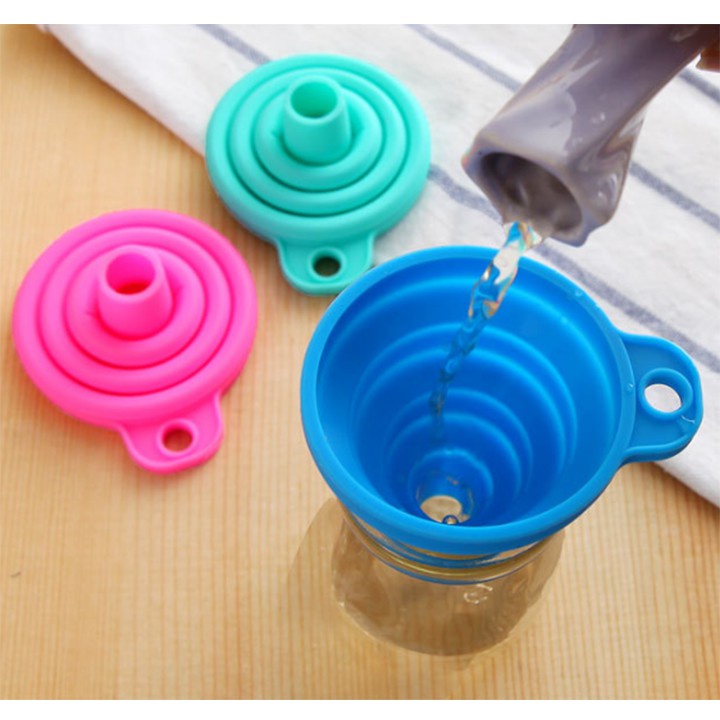 Phễu silicon gấp gọn tiện dụng
