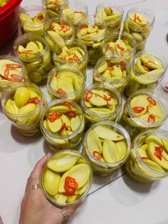 XOÀI NON NGÂM CHUA NGỌT