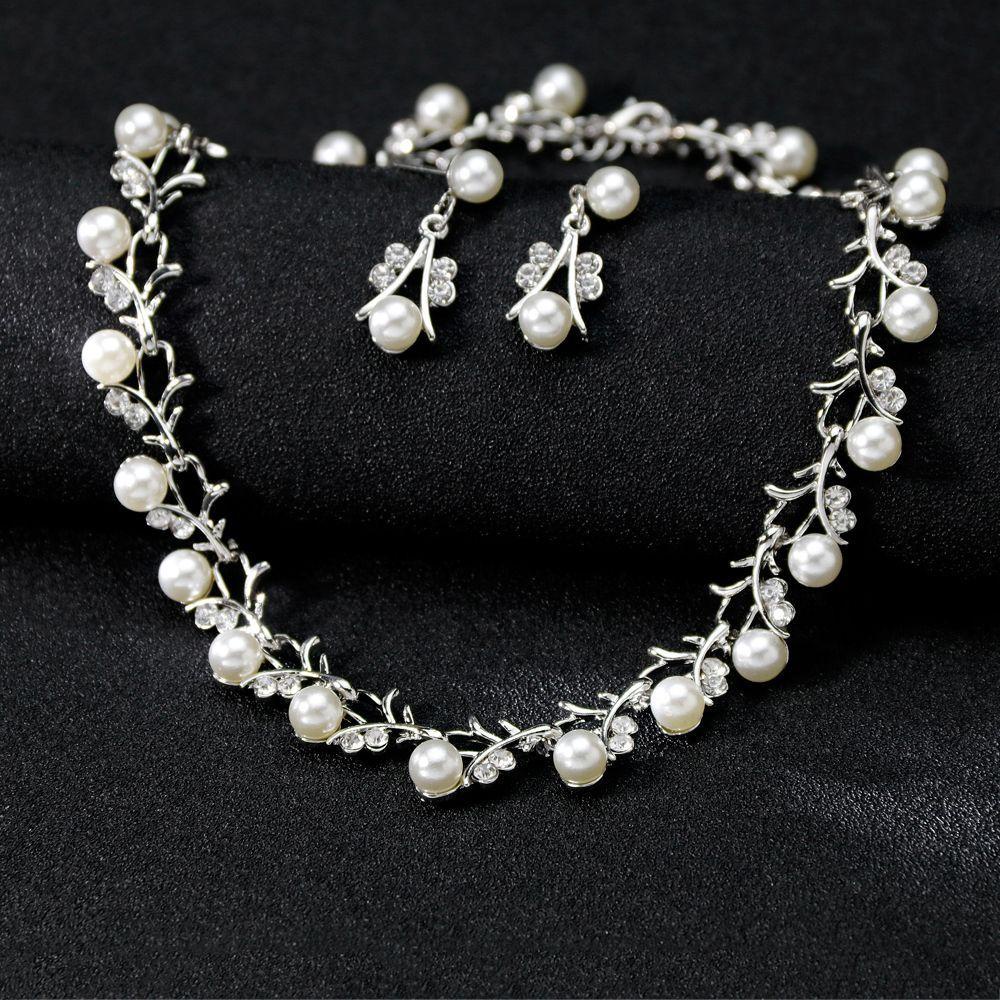 Vòng Cổ Choker Đính Hoa Lá Tua Rua Phụ Kiện Chụp Ảnh Tiệc Cưới
