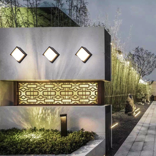Đèn LED gắn tường trang trí ngoài trời hiện đại hộp vuông VNT604
