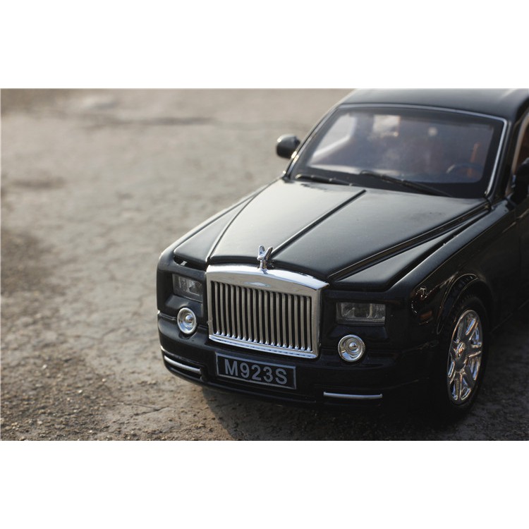 Xe Mô Hình xe Rolls Royce Phantom Tỉ Lệ 1:24 Màu Đen