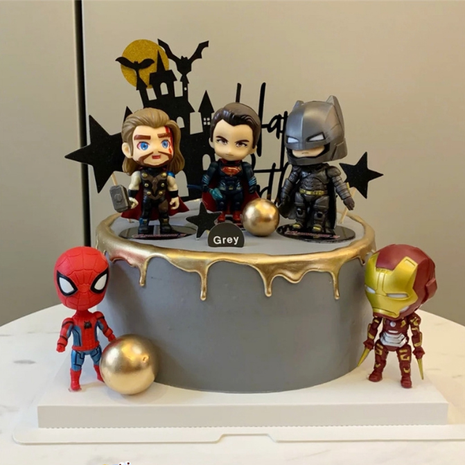 1 Mô Hình Trang Trí Bánh Kem Hình Biệt Đội Siêu Anh Hùng MARVEL