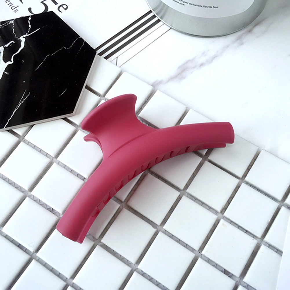 1 kẹp tóc càng cua màu trơn thời trang nữ tính