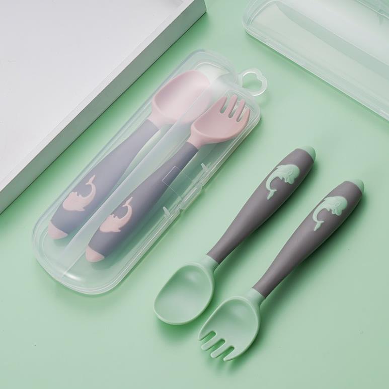 Bộ dụng cụ tập ăn cơm ăn dặm cho bé thìa muỗng uốn dẻo tự nhiên Hộp 2 cái