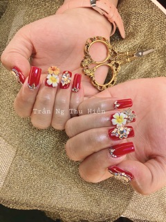 Hoa sứ nail