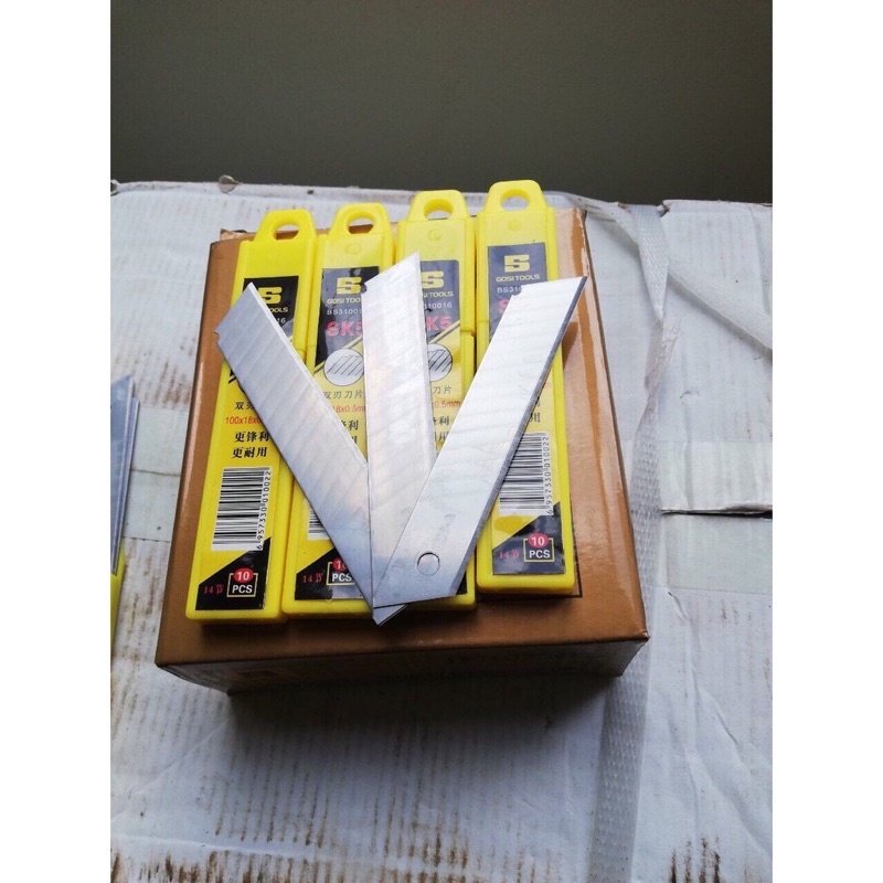 Dao trổ - dao rọc giấy cỡ lớn