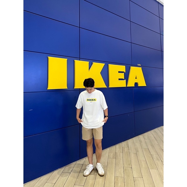 Áo thun kết hợp hai thương hiệu IKEA và NIKE