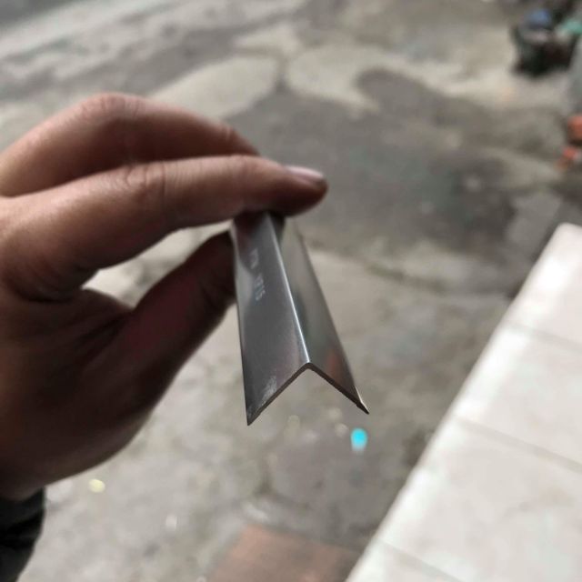 Nẹp chữ V nhôm