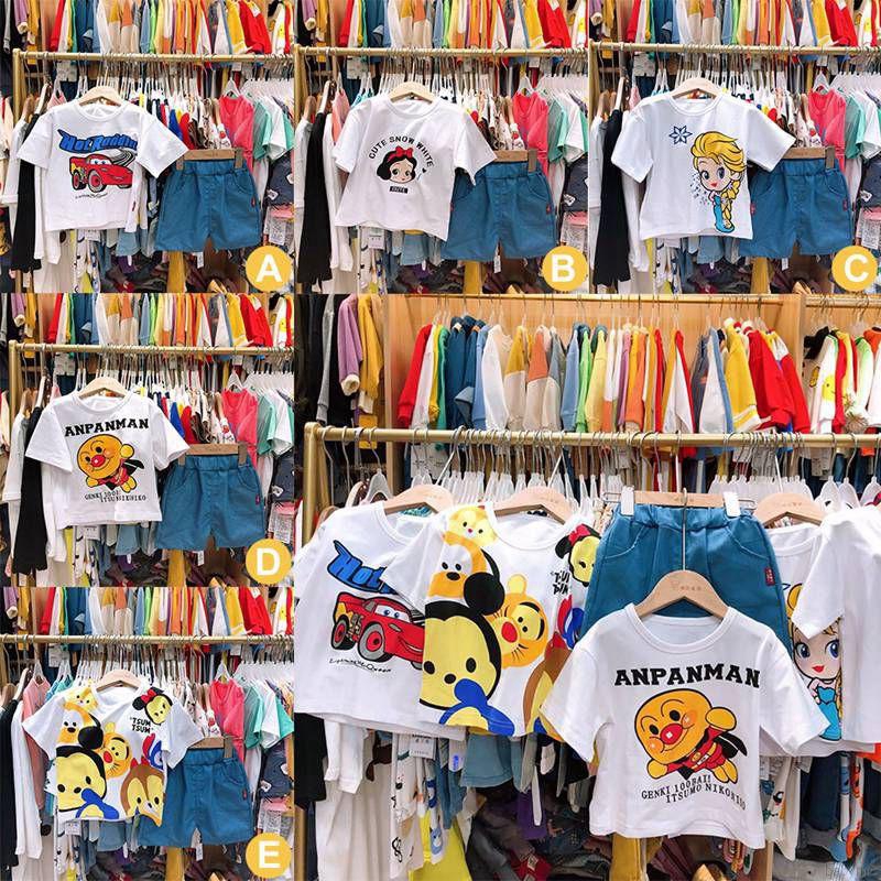 Set Áo Thun Ngắn Tay Cổ Tròn + Quần Jeans Ngắn Đáng Yêu Cho Bé