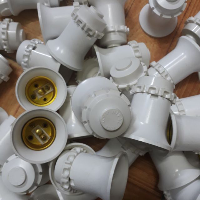 Đui đèn kín chịu mưa Nival