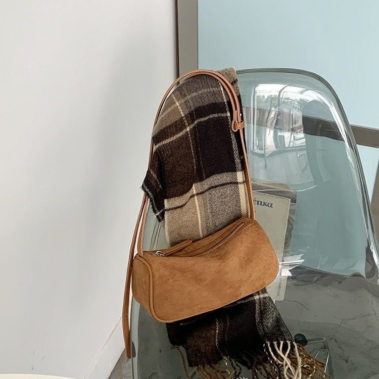 Korean autumn and winter New retro suede shoulder crossbody small bag all-match underarm bag ins women's handbag