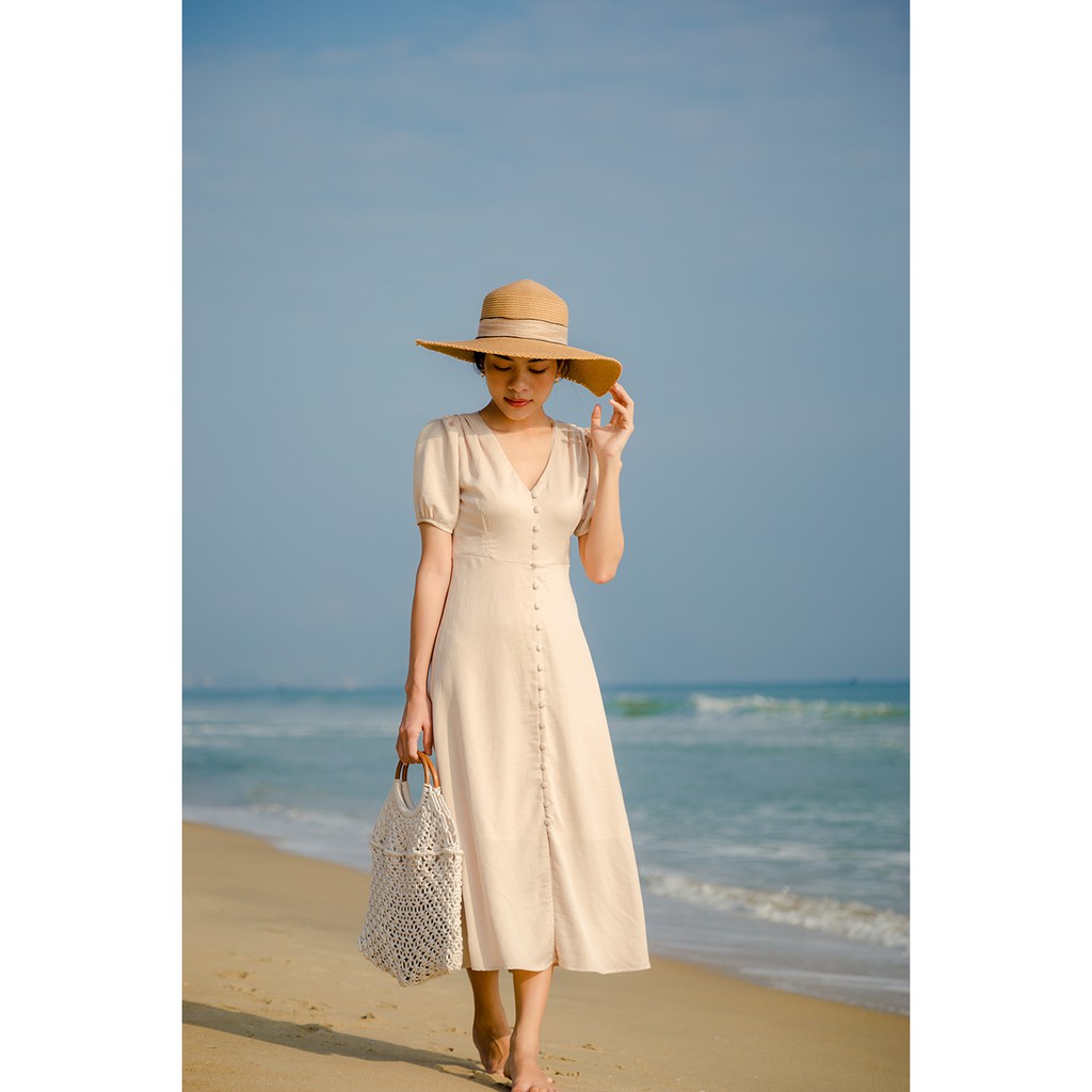 Đầm beige dáng suông cổ V nút bọc - Orla Dress emmay