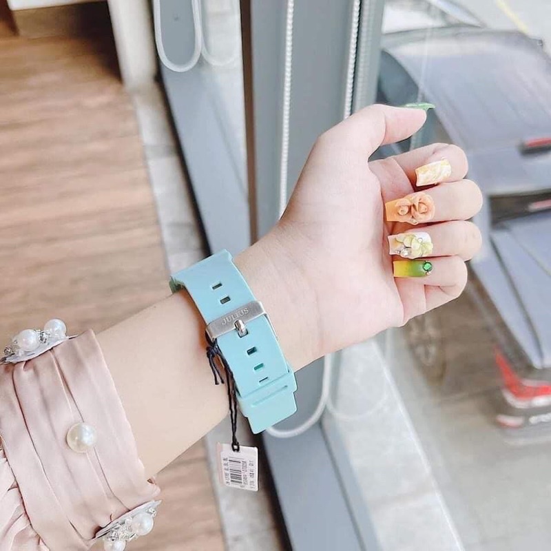 Đồng hồ Nữ Anne Klein case 28mm