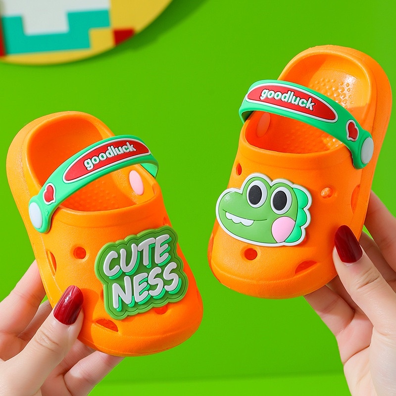 Dép cho bé gái bé trai siêu nhẹ Bunny store, sục cross phù hợp cho bé từ 1 đến 5 tuổi  đế mềm chống trơn trượt