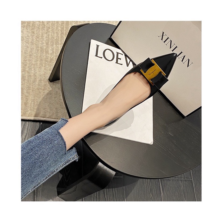 Giày bệt nữ mũi nhọn gót 3p, charm thương hiệu thời trang cao cấp -tiemgiaydazzling DA759