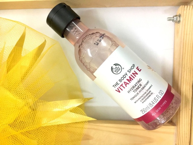 Toner Vitamin E - The Body Shop - Nước hoa hồng