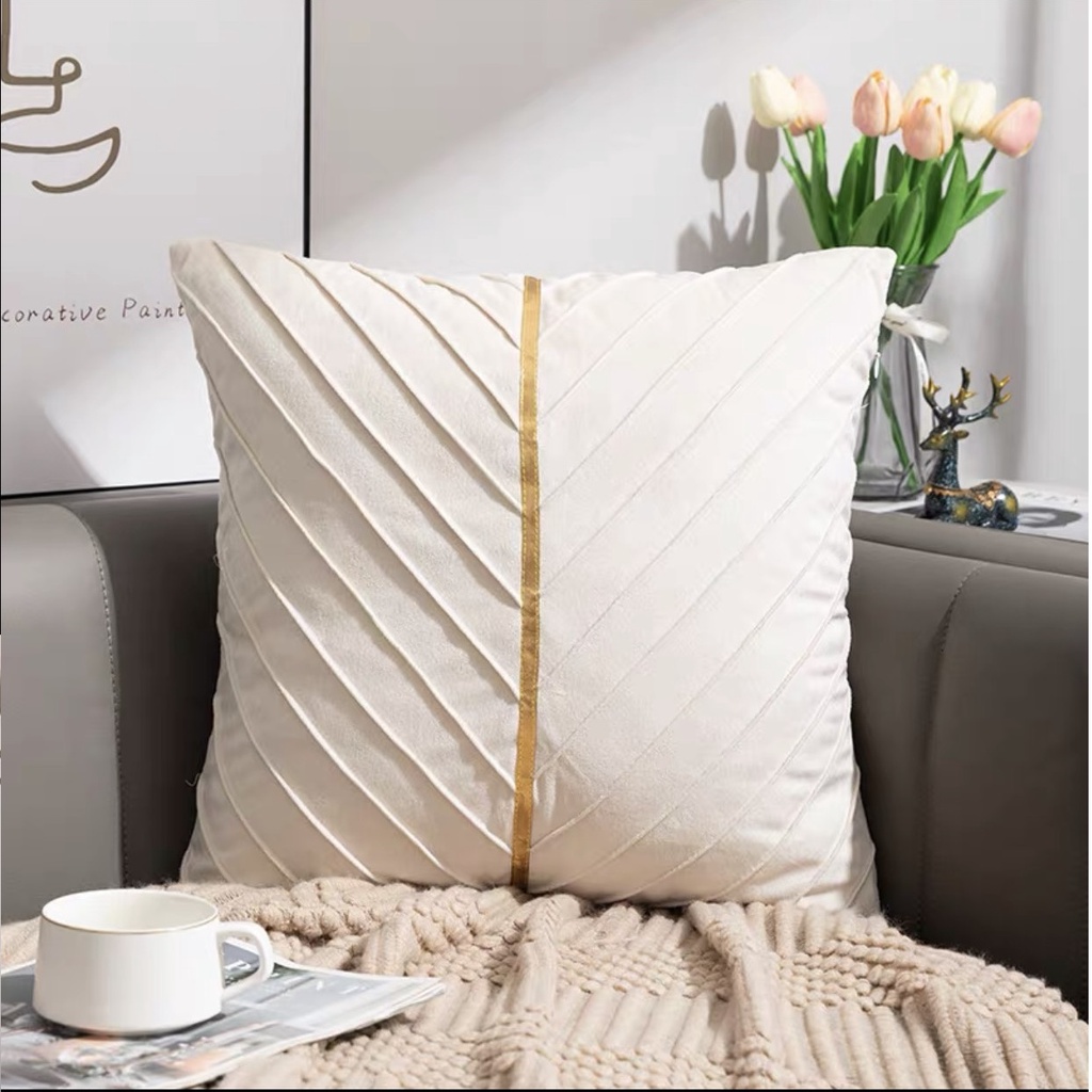 Gối tựa lưng sofa cao cấp GÂN RUY BĂNG chất liệu nhung lụa LiMinHo Shop