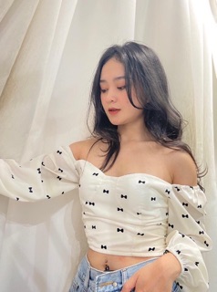 YURI TOP YURI TOP