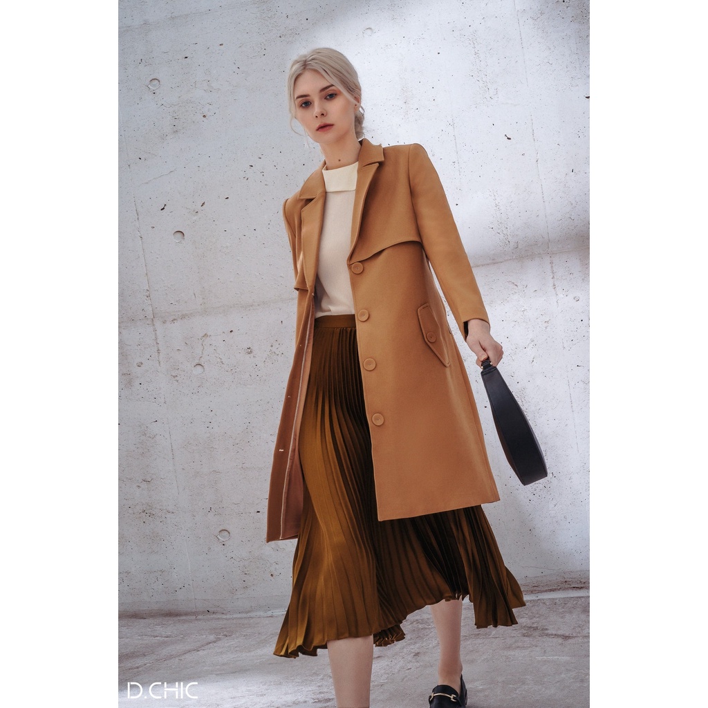 Măng tô cổ 2 ve 1 hàng cúc eo thắt đai D.CHIC MS: 970237