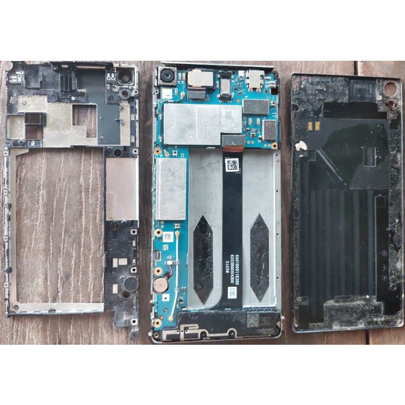 xác sony xperia xa ultra (full bộ)