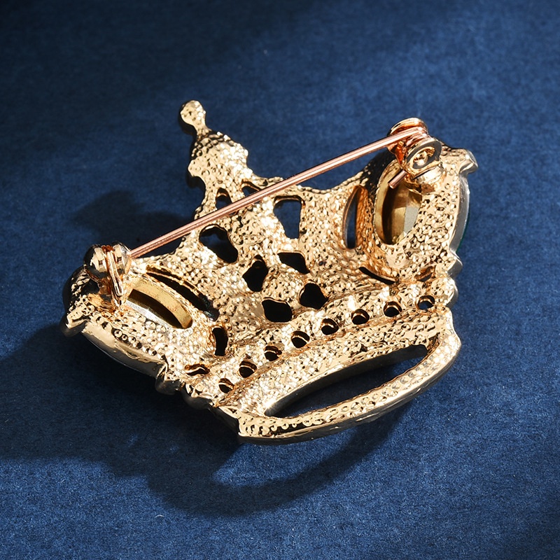 Ghim Cài Áo Hình Vương Miện Đính Đá Thời Trang