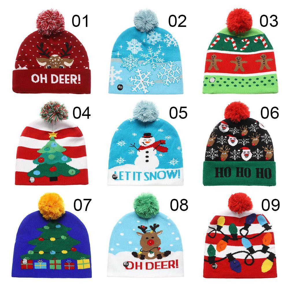 Mũ Len Beanie Có Đèn LED Hoạ Tiết Giáng Sinh