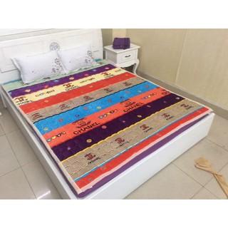 Thảm trải giường m6