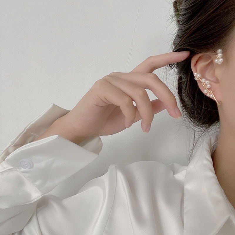 Khuyên Vành Tai Đính Hoa Và Ngọc Trai Nhân Tạo Phong Cách Boho